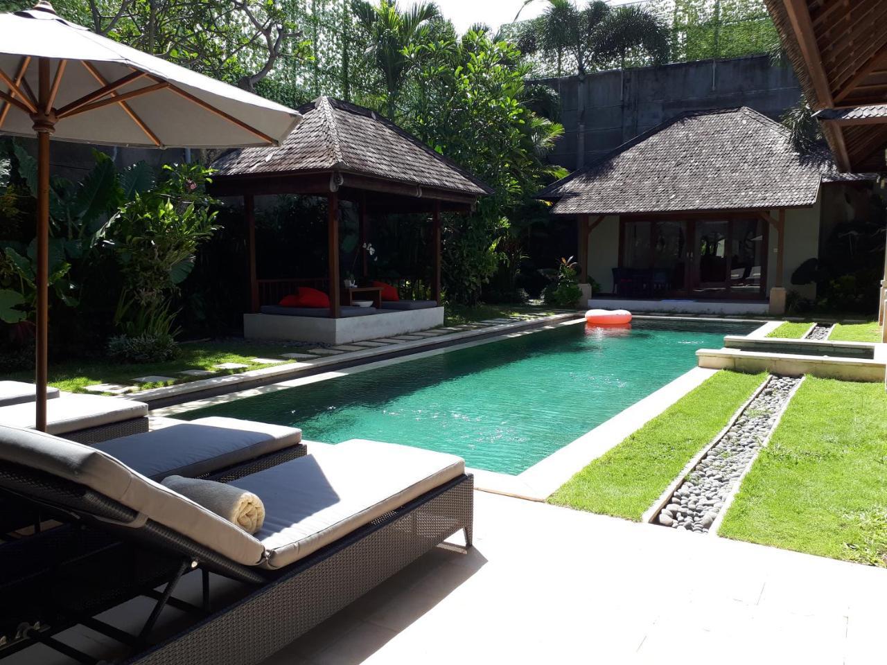 Villa Zanissa Seminyak Dış mekan fotoğraf